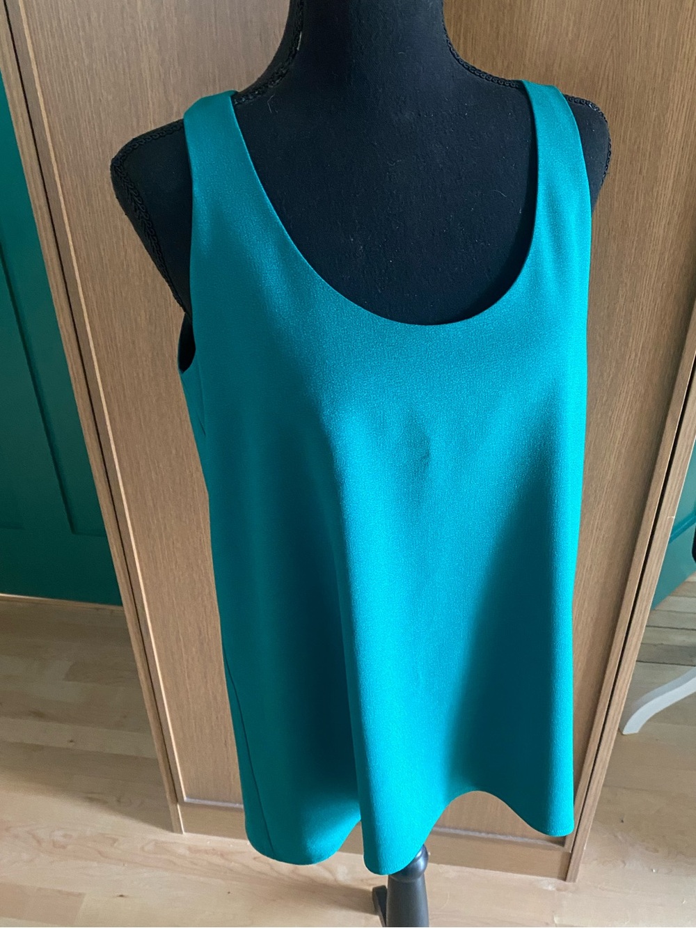 Lilla P Teal Scoop Neck Sleeveless Tank